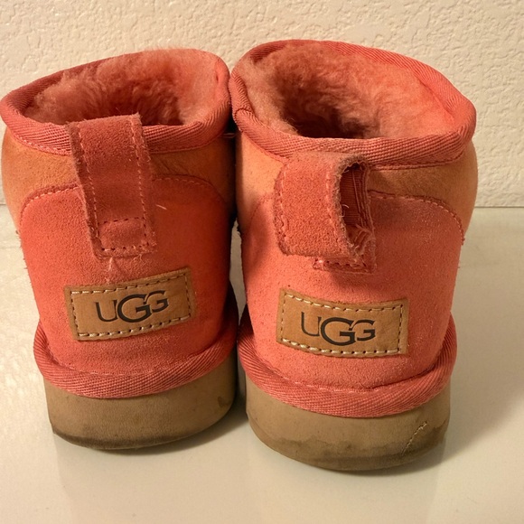 WOMEN'S CLASSIC ULTRA MINI BOOT (please read) - Picture 3 of 10